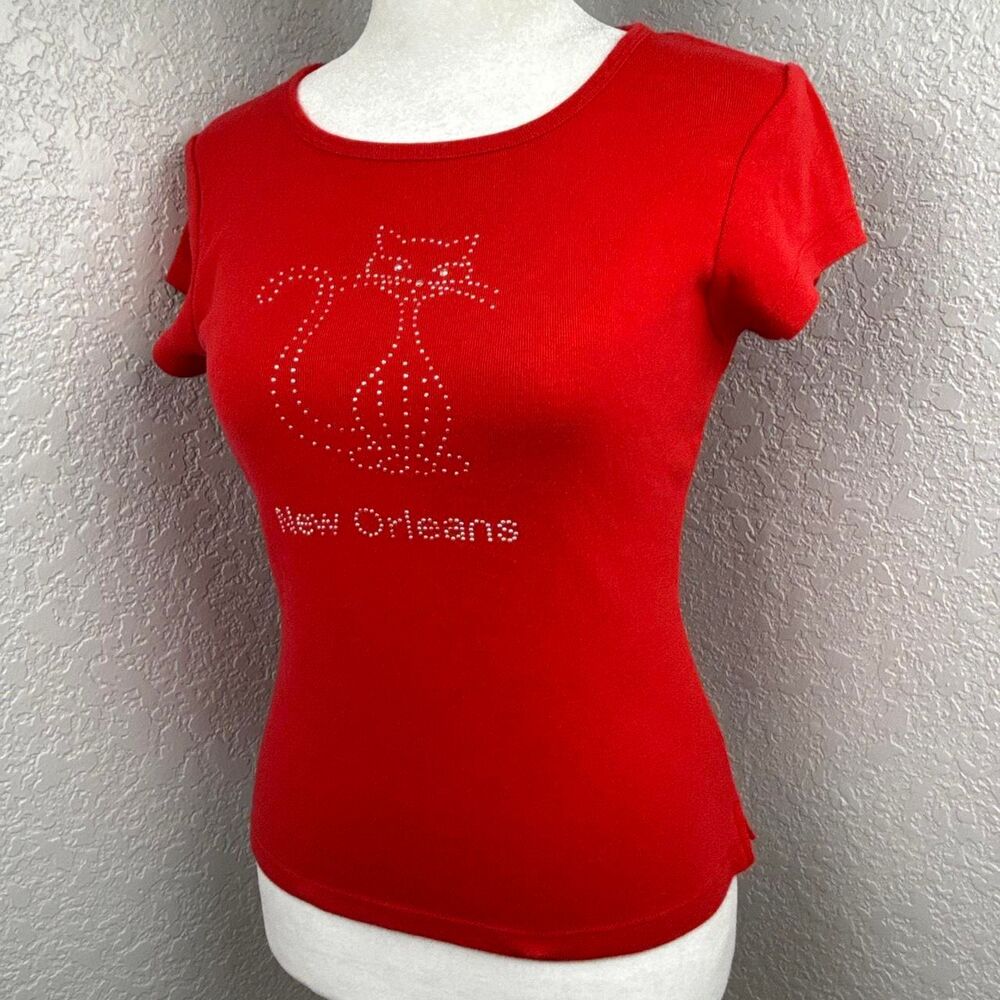 Kavio Women's Red T-shirt